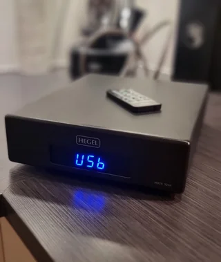 Hegel HD25