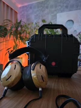 ZMF Atticus headphones