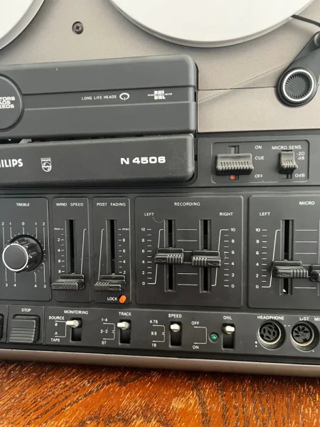 Philips N4506 rullbandspelare Philips N4506 rullbandspelare - Bild 3 av 3