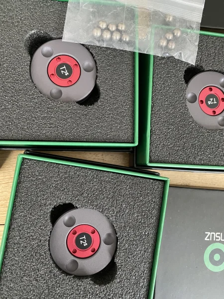 Ansuz acoustics Darkz T2 Supreme (T2S)+ Titanium balls. - Bild 2 av 3