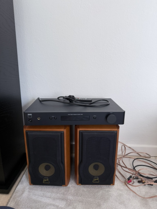 NADC328 Förstärkare