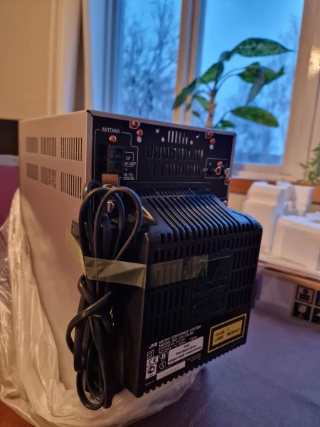 JVC UX-J60. Biamp kompaktstereo. Ny i kartong! - Bild 4 av 7