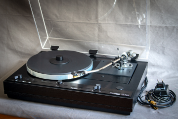 Thorens TD520