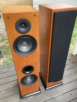 Wharfedale Emeral EM 97