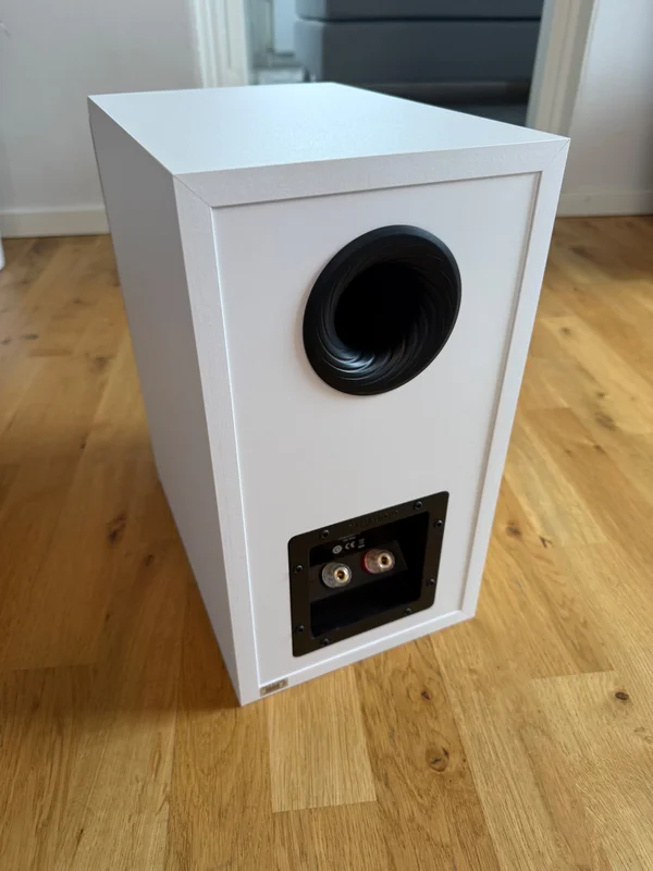 Dynaudio Emit 20 - Bild 10 av 11