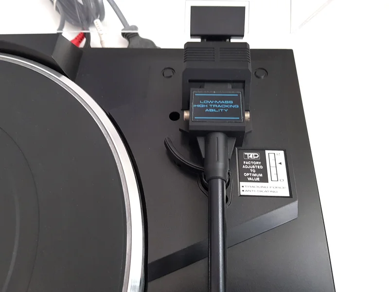 PIONEER PL-470 Halvautomatisk Skivspelare - Bild 9 av 15
