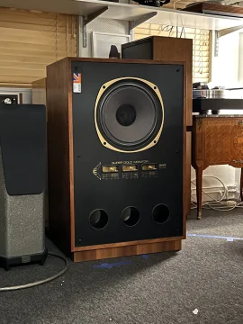 Tannoy Super Gold Monitor SGM3000 Tannoy Super Gold Monitor SGM3000