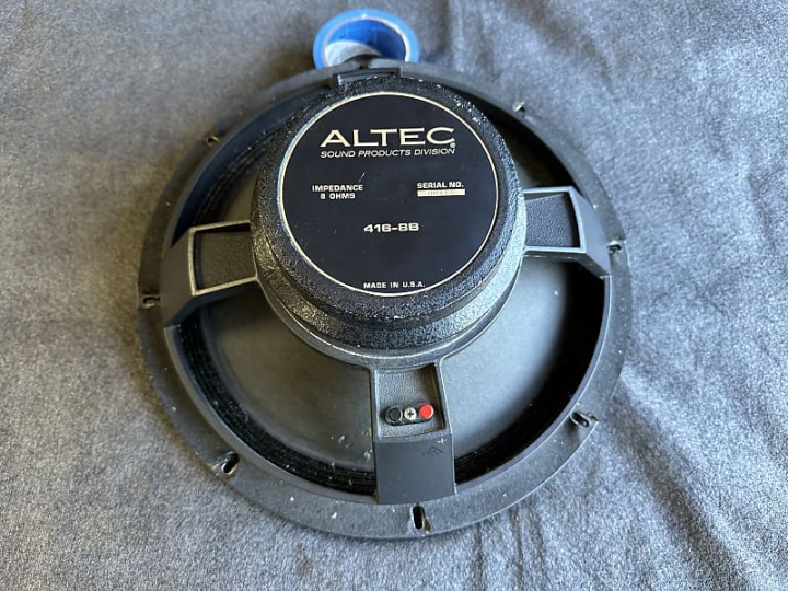 Vintage 15" högtalarelement köpes! 