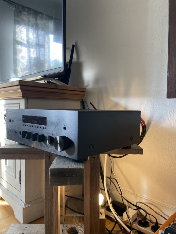 Yamaha R-N803 D Förstärkare DAC/Streamer 