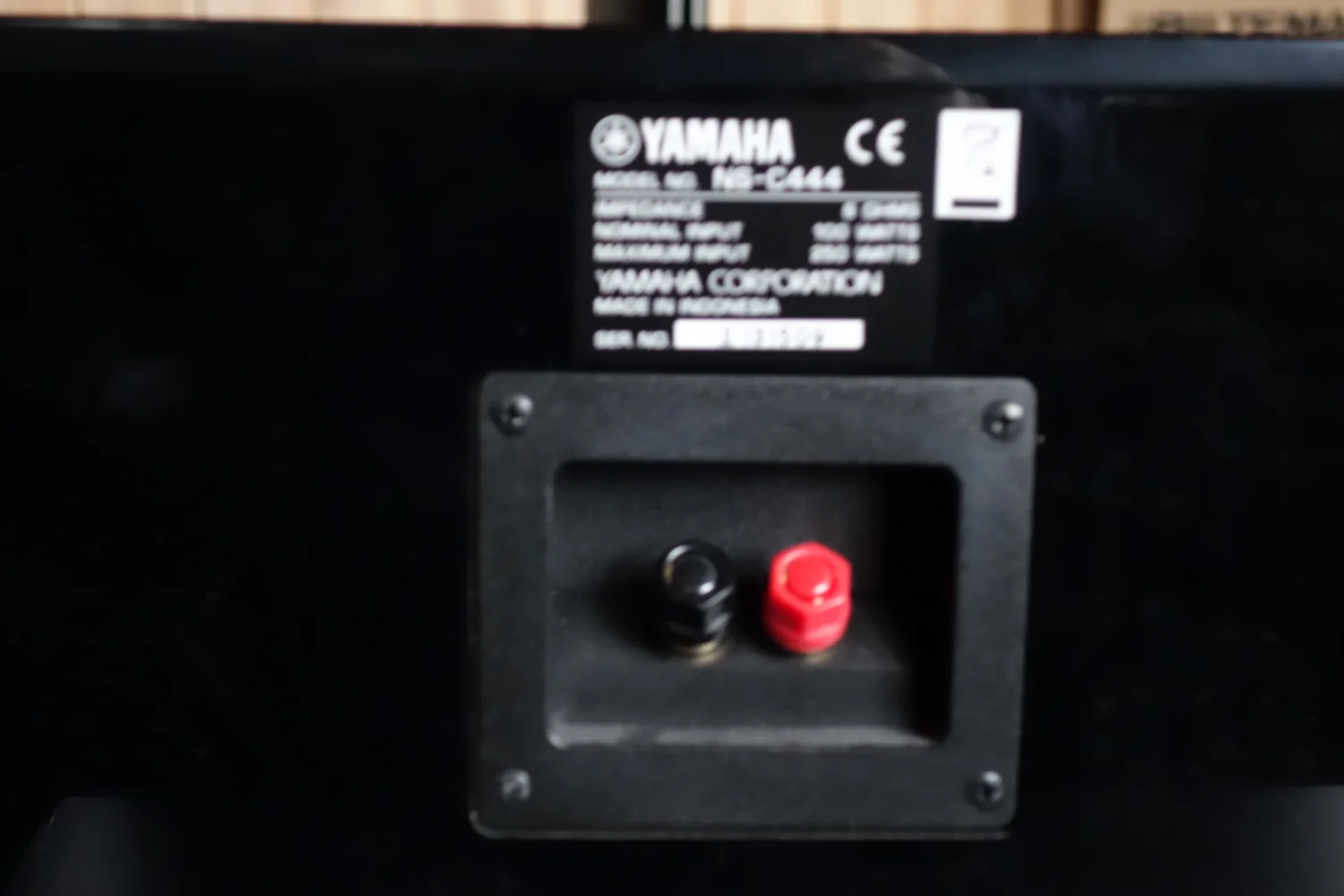 Yamaha NS-C444 Yamaha NS-C444 - Bild 2 av 2