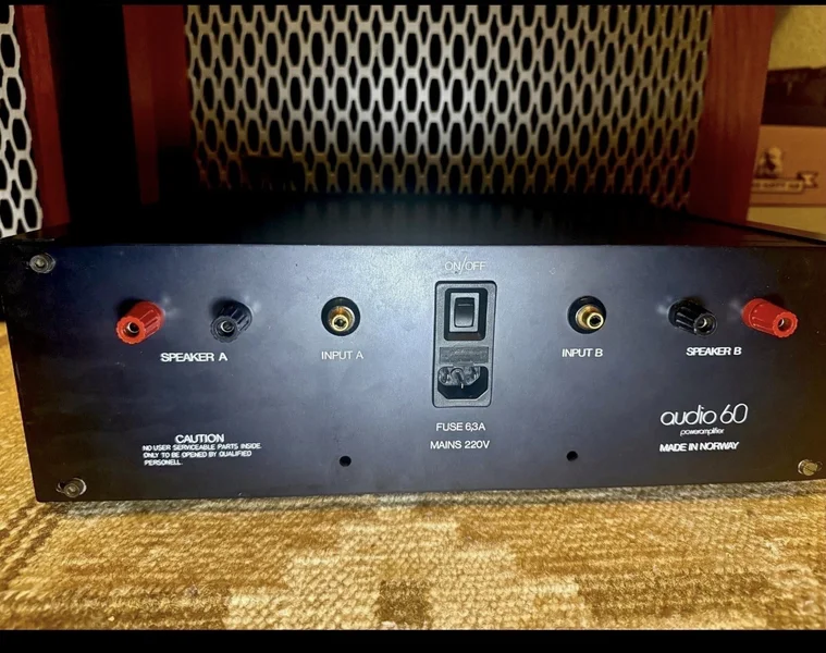 Audio 60 Power Amplifier. Made in Norway. Audio 60 Power Amplifier. Made in Norway. - Bild 2 av 5