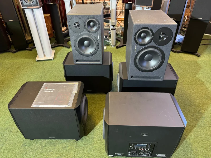 Dynaudio Core 47 + 18S subwoofer Dynaudio Core 47 + 18S subwoofer - Bild 1 av 1