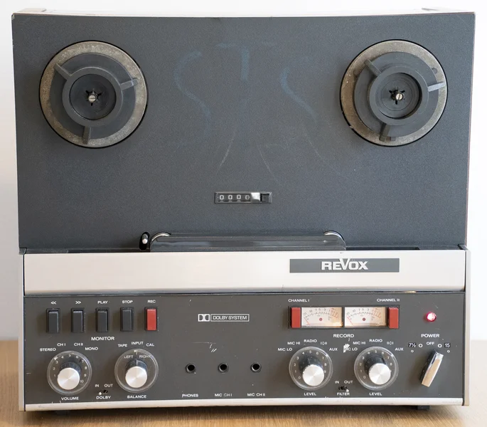 Revox A77 HS (High Speed) Dolby Version - 2-sp&aring;rs rullbandspelare - Bild 1 av 5
