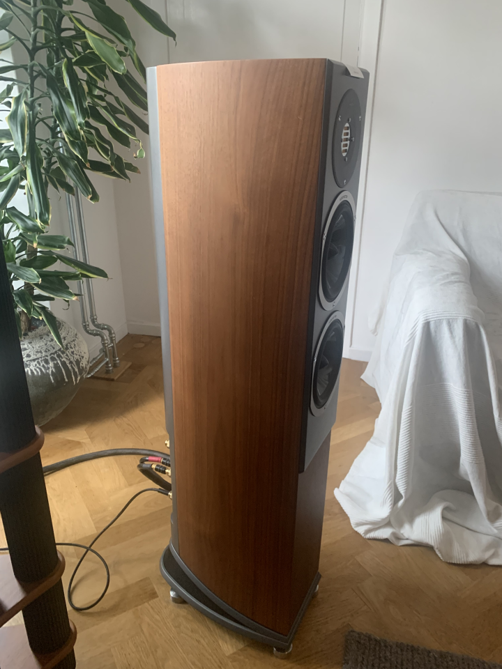 Audiovector R3