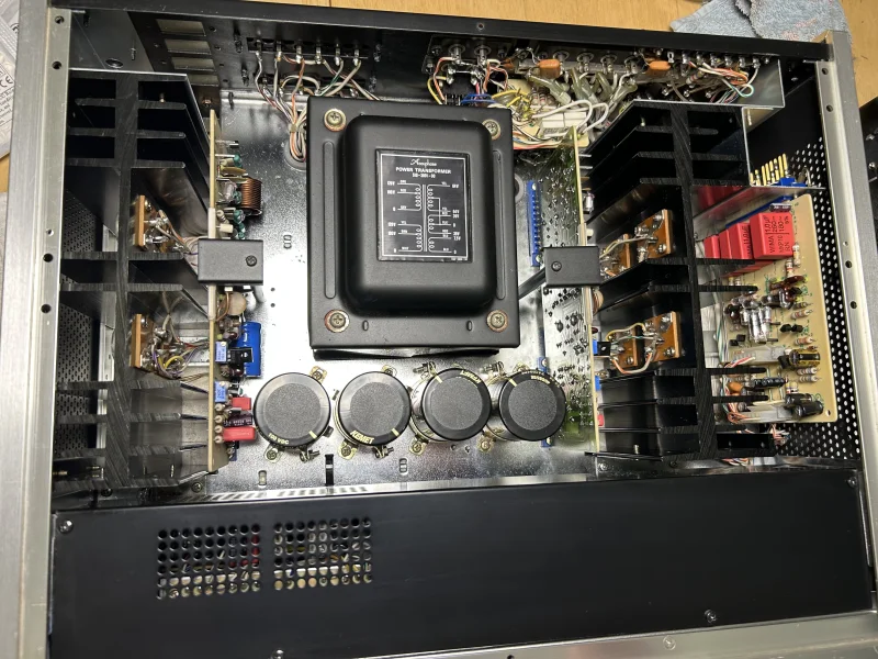 Accuphase E-202 - Bild 3 av 5