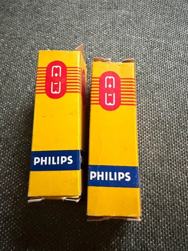 Philips E80CC Special Quality Goldplated NOS matchat par - Bild 2 av 2