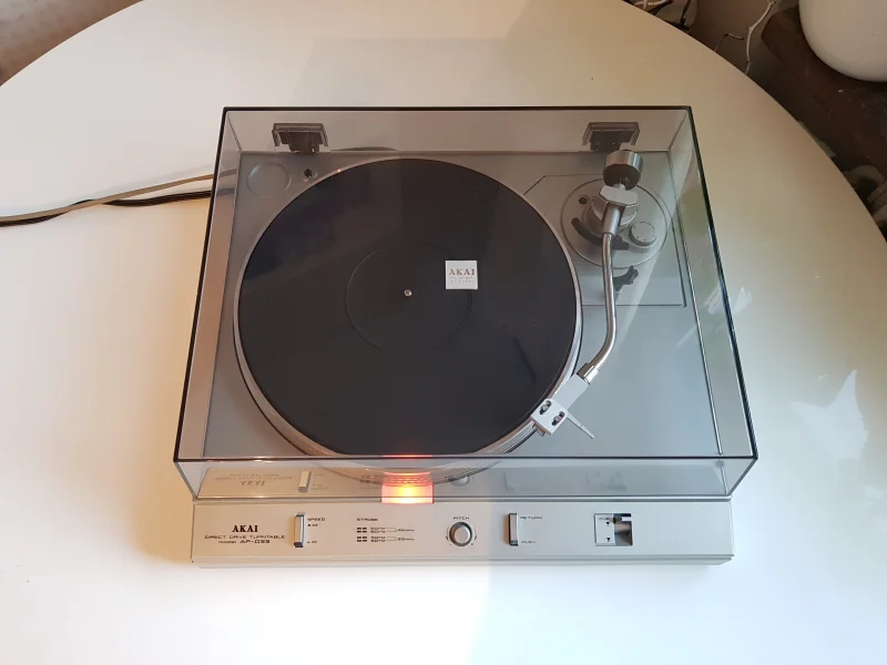 AKAI AP-D33 Direct drive Skivspelare - Bild 8 av 13