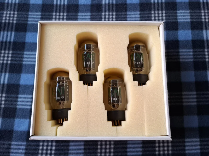 EAT KT88 Diamond GOLD pins Ny matchad kvartett  - Bild 2 av 9