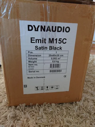 Dynaudio Centerhögtalare