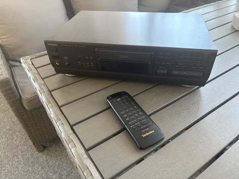 Technics compact disc player SL-PS740A