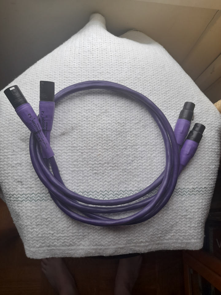 Kabelrensning 2... 1-2m par RCA/XLR