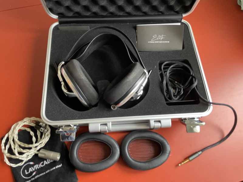 Meze Elite high-end hörlur - Bild 2 av 2