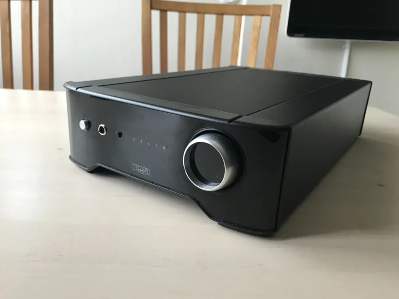 Rega Brio Rega Brio - Bild 1 av 4