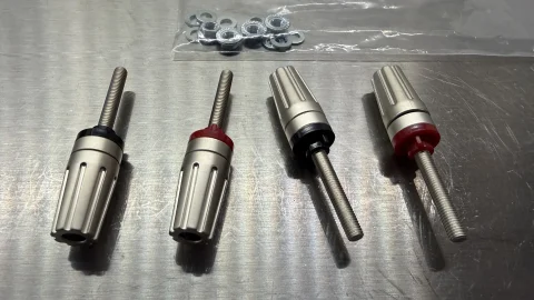 Helt nya högtalarkontakter: Falcon LS3/5a Terminals 2pr...