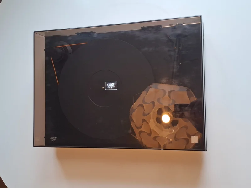 MoFi UltraDeck med helt ny MoFi StudioTracker MM-pickup - Bild 8 av 8