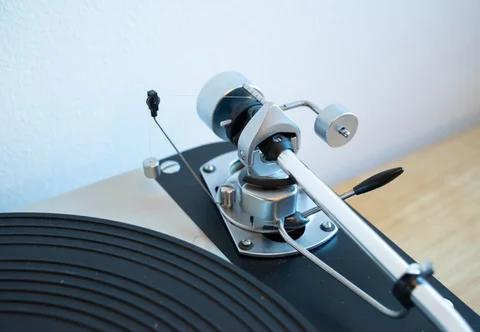 Thorens TD 124 med SME 3009 och ADC 25