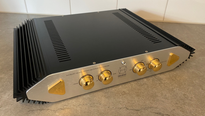 Alchemist Nemesis APD22A MkII Integrerad förstärkare