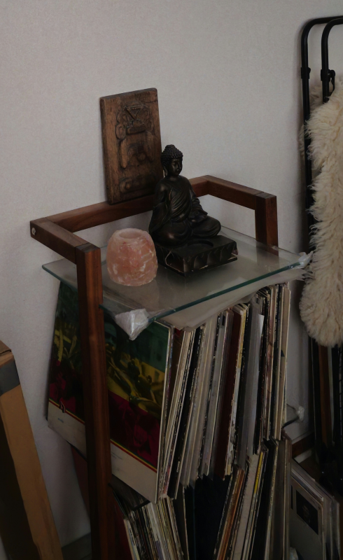 Skivhylla i ädelträ och Glas - Bild 4 av 4