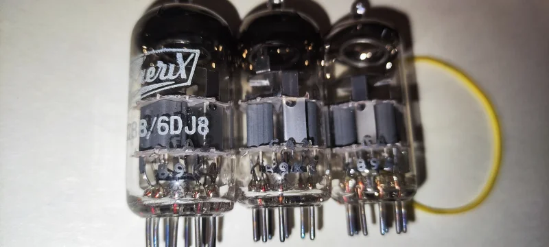 3 st  Zaerux/ Mullard ECC88/6DJ8 Nos Blackburn fabriken. - Bild 3 av 5