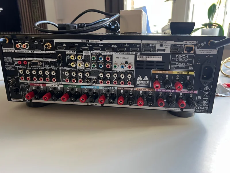 Denon AVR-X4100W Denon AVR-X4100W - Bild 2 av 2