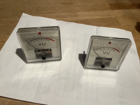 VU mätare STORA (från Sony TC630) 