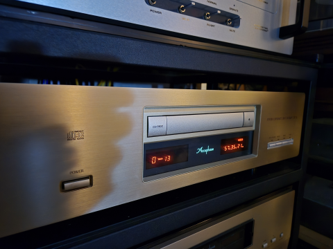 Accuphase Accuphase