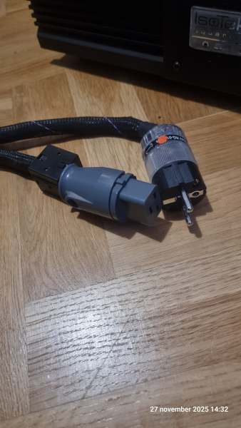 IsoTek EVO3 Aquarius - Bild 2 av 2