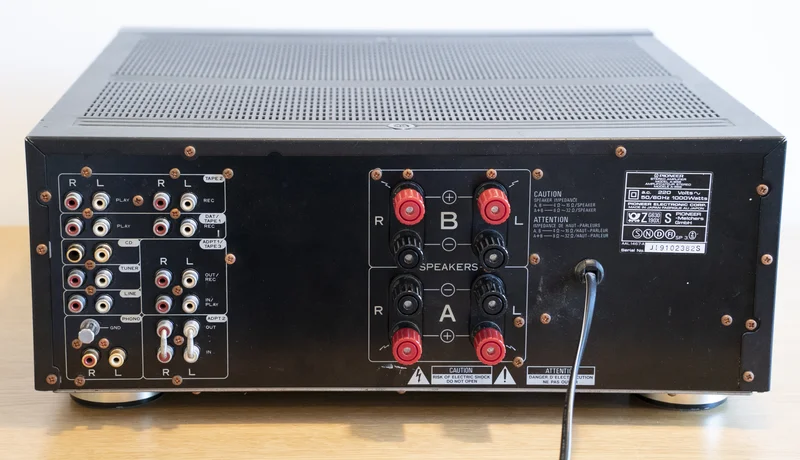 Pioneer A-858 Stereo Integrated Amplifier (1989-90) - Bild 4 av 5