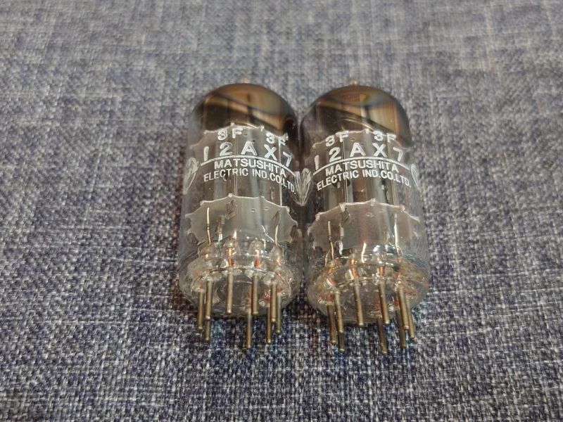 12ax7 (Ecc83) National (Matsushita) Made in Japan radior&ouml;r - Bild 4 av 6