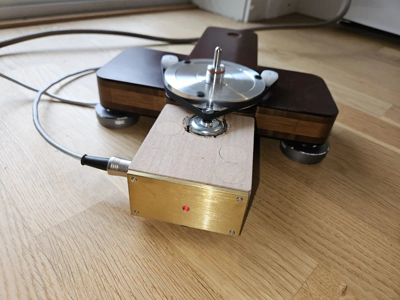 Skivspelare DIY med regakompatibla delar Skivspelare DIY med regakompatibla delar - Bild 5 av 6