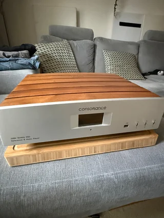 Opera Consonance Reference 8 Dac/Streamer 32 bit DSD