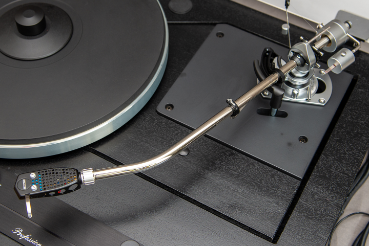 Thorens TD520