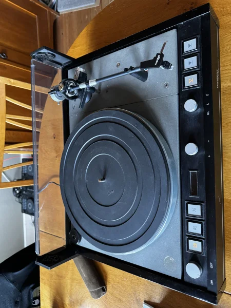 Thorens TD 126 MK III Electronic Thorens TD 126 MK III Electronic - Bild 4 av 11