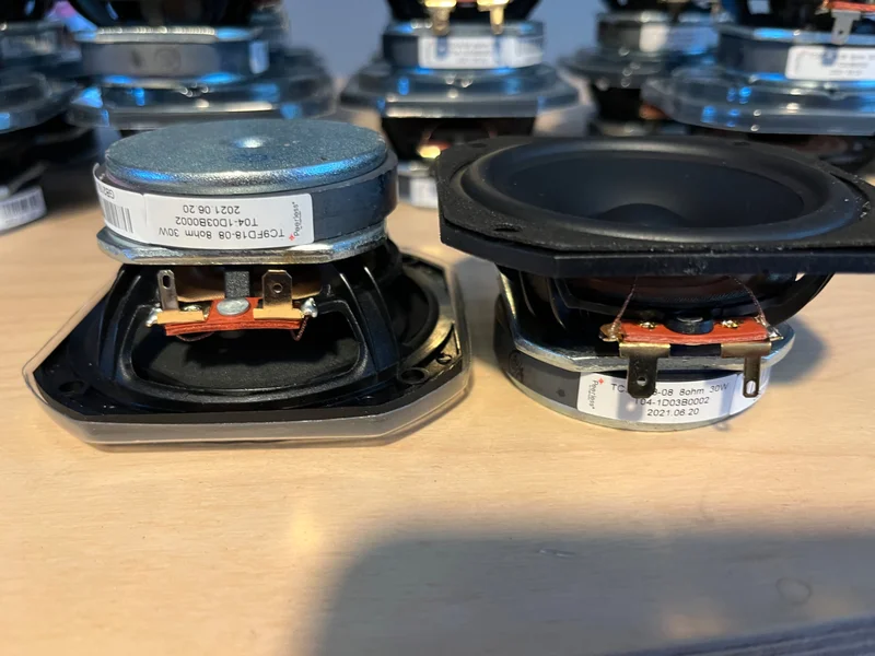 Bredbandselement Peerless-tc9fd18-08 Bredbandselement Peerless-tc9fd18-08 - Bild 2 av 3