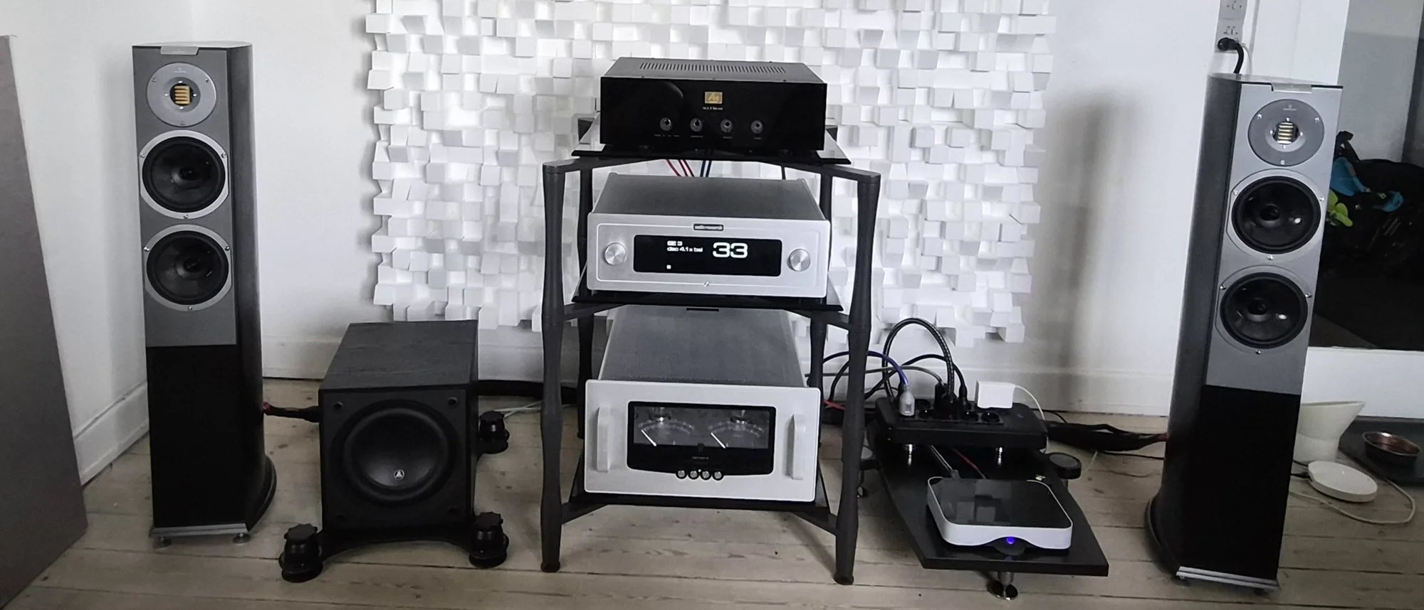Audio Research Ultra High End - Bild 1 av 7