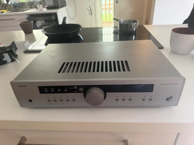 Arcam A90 + Audioquest-högtalar + signalkabel Arcam A90 + Audioquest-högtalar + signalkabel - Kuva 1 / 4