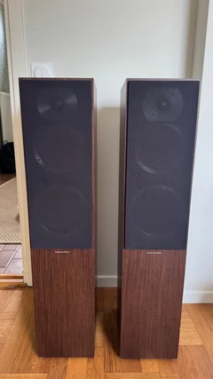 Bowers & Wilkins CM7 (B&W)