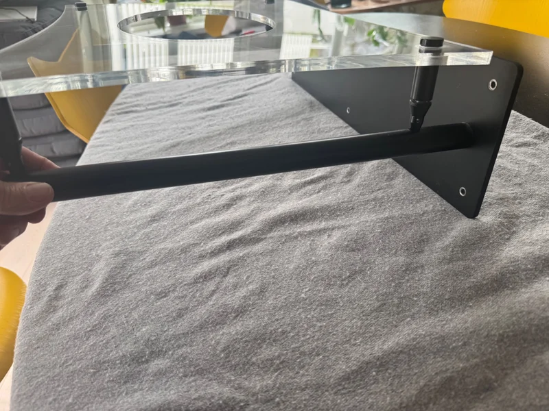 Quadraspire vägghylla för vinylspelare. Quadraspire vägghylla för vinylspelare. - Bild 2 av 3