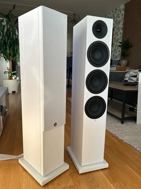 System Audio Signature 40 - Bild 1 av 1