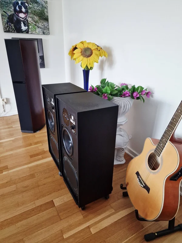 KEF 104 - Kuva 4 / 4